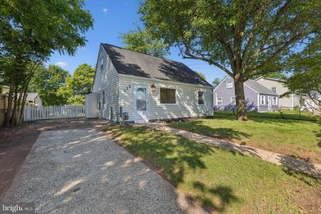 135 Polk Drive, Manassas Park, Virginia 20111, USA