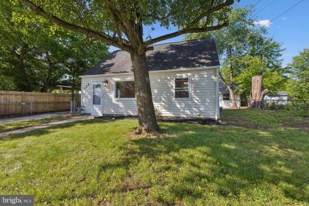 135 Polk Drive, Manassas Park, Virginia 20111, USA