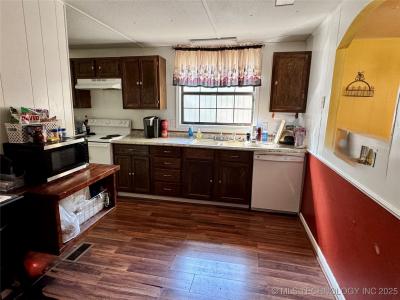 61113 E 310 Road, Grove, Oklahoma 74344, USA