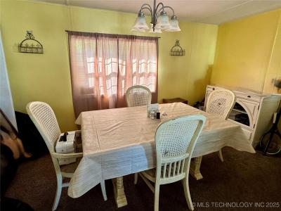 61113 E 310 Road, Grove, Oklahoma 74344, USA