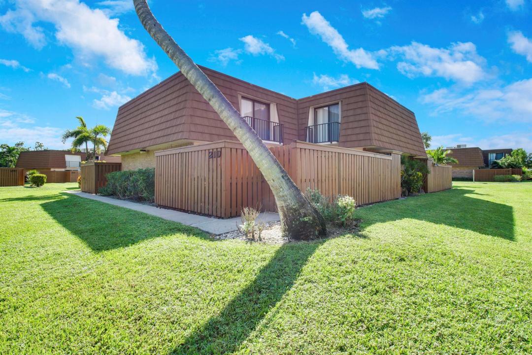 3900 County Line Road #21d, Tequesta, Flórida 33469, Estados Unidos