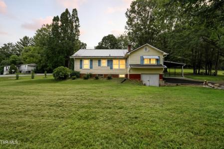 1960 Dave Buck Road, Johnson City, Tennessee 37601, USA