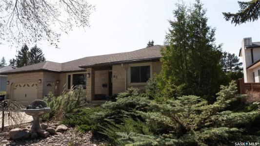 64 JAMES AVENUE, Yorkton, 萨斯喀彻温省 S3N 2C4, 加拿大