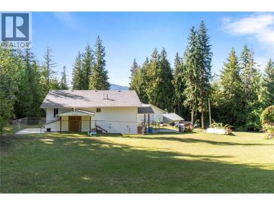 6803 MAGNA BAY DRIVE, Magna Bay, Colúmbia Britânica V0E 1M7, CANADÁ