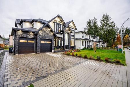 19718 33 AVENUE, Langley, British Columbia V3A 0N9, Canada