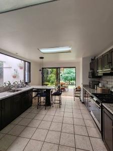 Pozos sur , Pozos Santa Ana, San José 00001, كوستاريكا