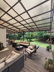 Pozos sur , Pozos Santa Ana, San José 00001, Costa Rica