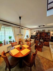 Guachipelin , San Rafael Escazú, San José 00001, Costa Rica