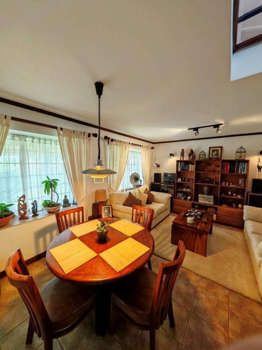 Guachipelin , San Rafael Escazú, San José 00001, كوستاريكا 