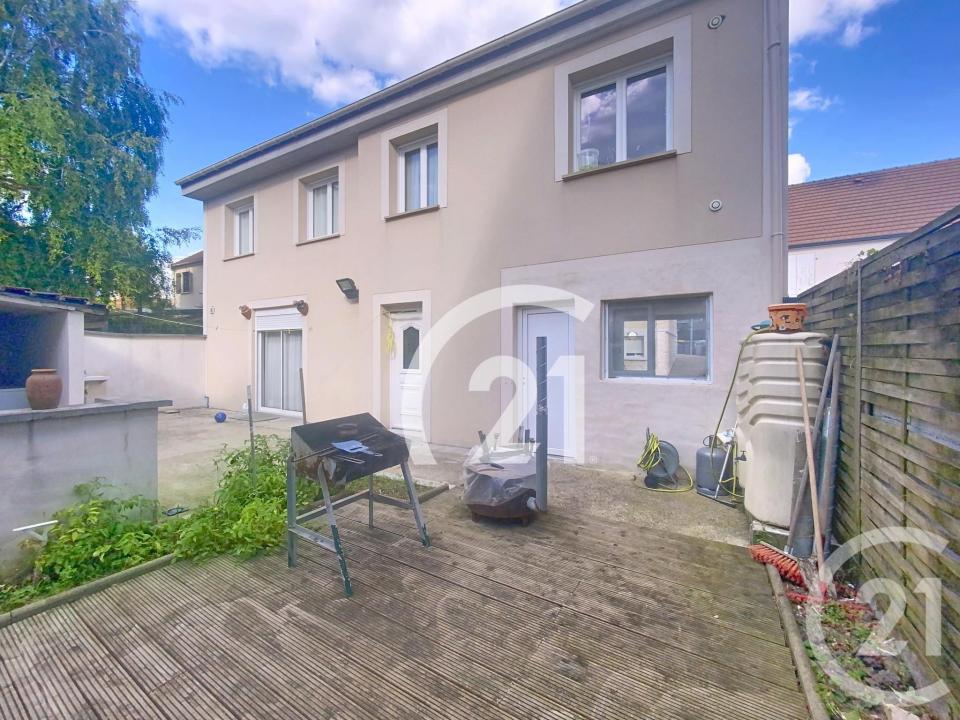 Villiers Le Bel, Île-de-France 95400, France