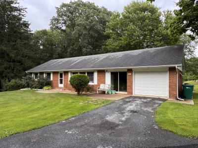 813 Fords Corner Road, Nanty-Glo-, Pennsylvania 15943, USA