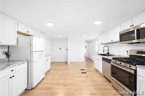 15 Julia Ln, Beacon, New York 12508