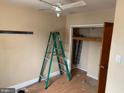 1327 S WARNOCK STREET, PHILADELPHIA, 賓夕法尼亞州 19147, 美國