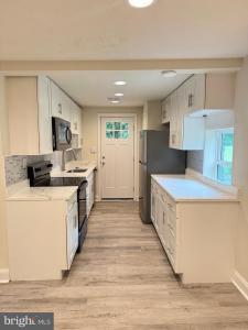 1298 Queens Highway, Front Royal, Virgínia 22630, Estados Unidos