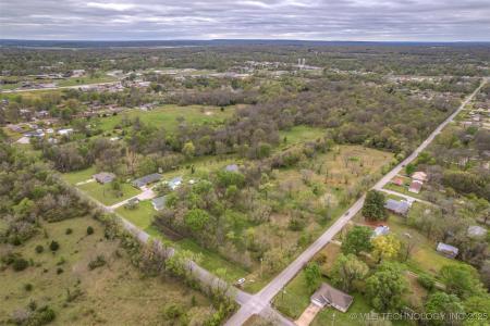 E 141st Street, Coweta, Oklahoma 74429