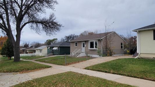 1510 N 13th Street, Bismarck, North Dakota 58501