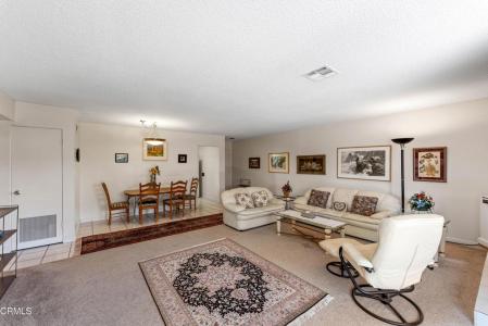 2251 Camilar Drive, Camarillo, California 93010, Estados Unidos