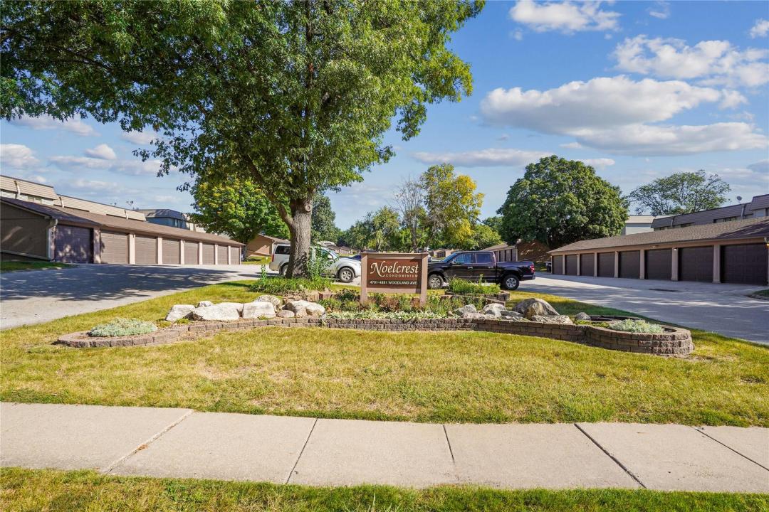 4765 Woodland Avenue 4, West Des Moines, Iowa 50266, Stati Uniti