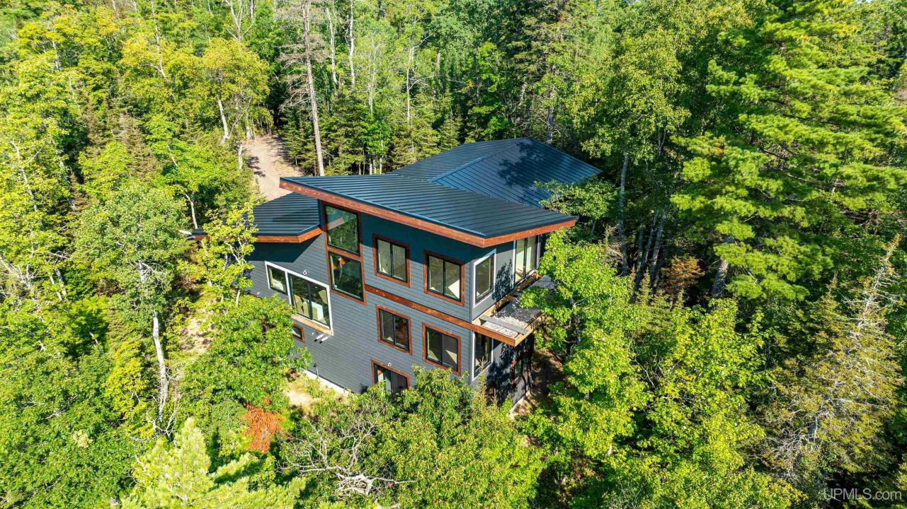 14330 Harbor Coast, Copper Harbor, Michigan 49918, HOA KỲ