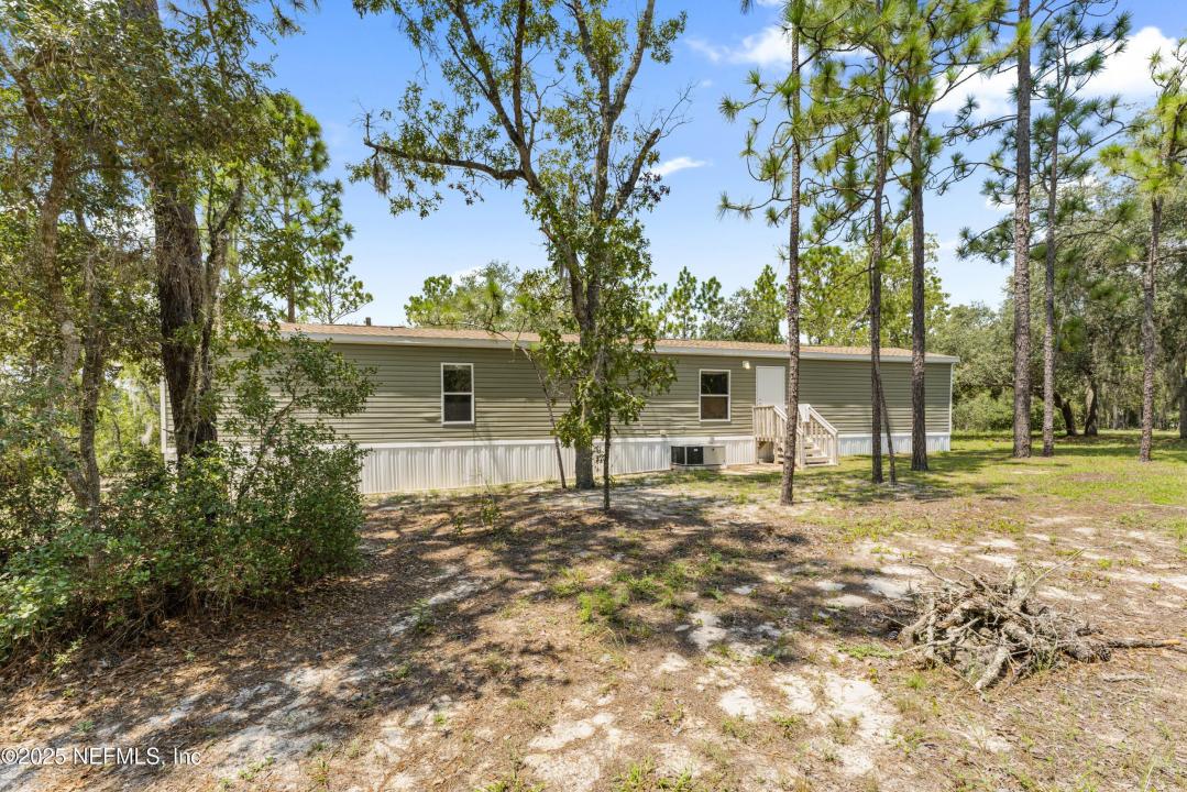 5674 Hiawatha Street, Keystone Heights, Florida 32656