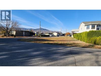 255 SCHUBERT DRIVE, Kamloops, 不列颠哥伦比亚省 V2B 2C5, 加拿大