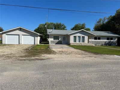 5 BETTY STREET, Pine Falls, Manitoba R0E 1M0, Canadá