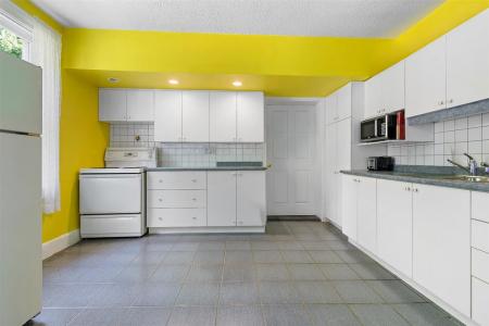 180  Ch. de Bellechasse, Gatineau (Gatineau), 퀘벡주 J8V 3Y7, 캐나다