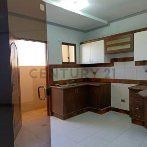 Avenida Uyuni Edificio V&V Uyuni , Este, Cochabamba, Bolivia