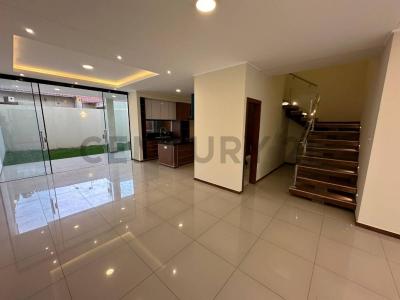 8vo y 9no anillo entre beni y alemana , Norte, Santa Cruz 00001, Боливия