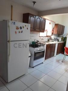 URBANIZACION COTOCA CALLE LOS JAZMINES 10, Este, Santa Cruz 00001, Bolivia