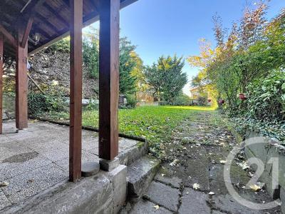 Mozac, Owernia 63200, Francja