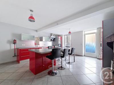 Mozac, Owernia 63200, Francja