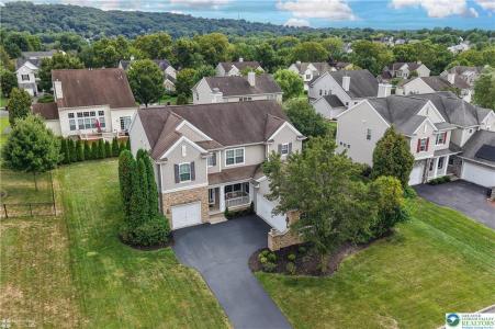 2733 Meadow Lane Dr, Easton, Pennsylvania 18040, Estados Unidos