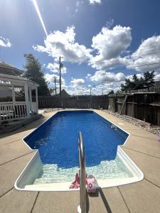 925 S 3rd St, Dugger, 印第安納州 47848, 美國