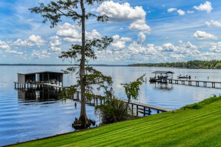 517 S Prospect St, Crescent City, Florida 32112