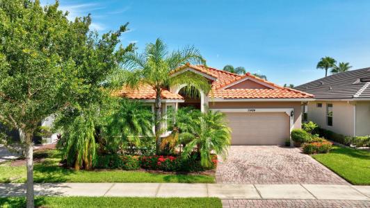 11484 SW Mountain Ash Circle, Port St Lucie, Florida 34987, USA