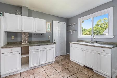 16 Maple Street, Bangor, מישיגן 49013, ארצות הברית של אמריקה 