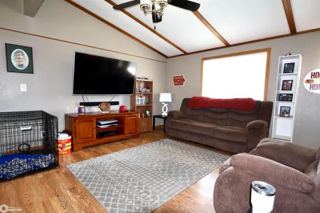 908 S 11th Avenue, Marshalltown, Iowa 50158, Estados Unidos