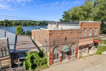 121 S Main St, Fountain City, Wisconsin 54629, Estados Unidos