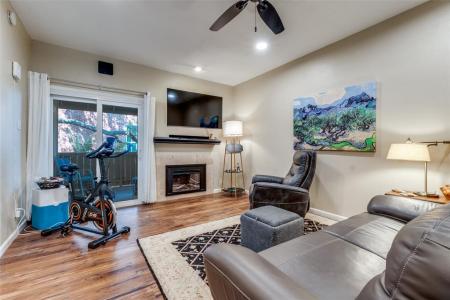 8601 Park Lane , 624, Dallas, Texas 75231, USA