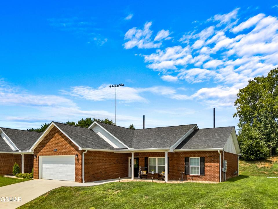 1036 Patriots Landing, Dandridge, Tennessee 37725, Stati Uniti
