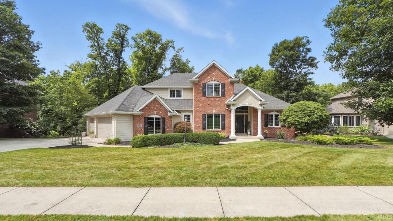 202 Royal Crest Drive, Fort Wayne, Indiana 46814