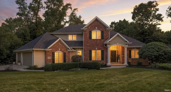 202 Royal Crest Drive, Fort Wayne, Indiana 46814