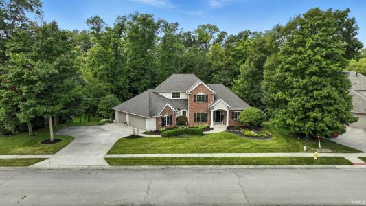 202 Royal Crest Drive, Fort Wayne, Indiana 46814