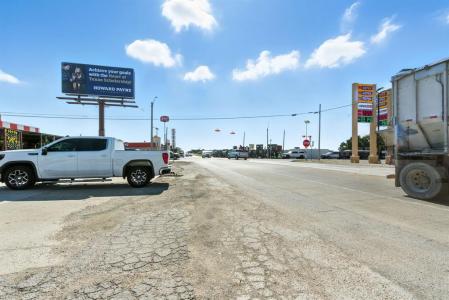 100 SE 5th Street, Cross Plains, Texas 76443, Estados Unidos