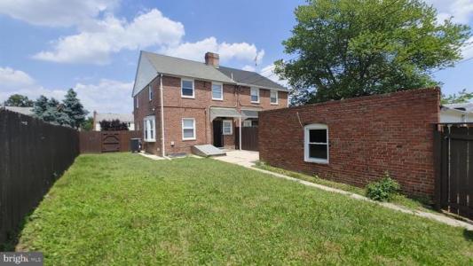 1313 E 35th St, Baltimore, Мериланд 21218, Соединенные Штаты