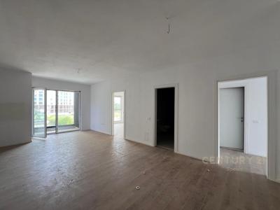 Bulevardi i Ri, Tirana, Albania