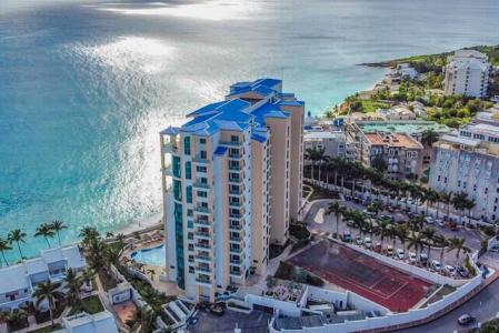 The Cliff Modern 2 Bedroom Beachfront Condo For Ren, Maho Area, Sint Maarten