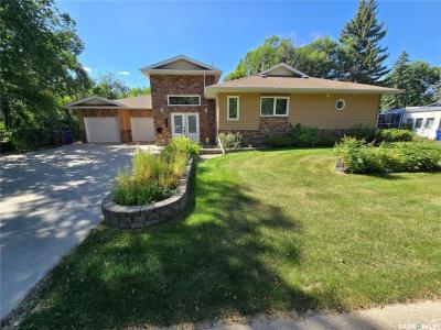 605 ELGIN STREET, Weyburn, ססקצ'ואן S4H 0B9, קנדה