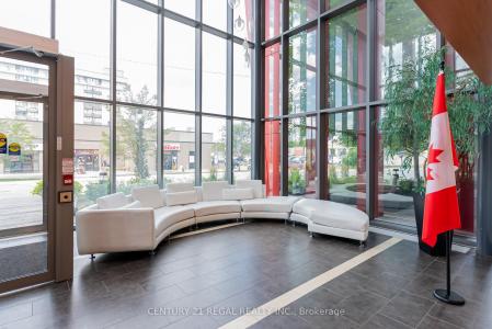 15 JAMES FINLAY WAY, Toronto, オンタリオ M3M 0B3, カナダ